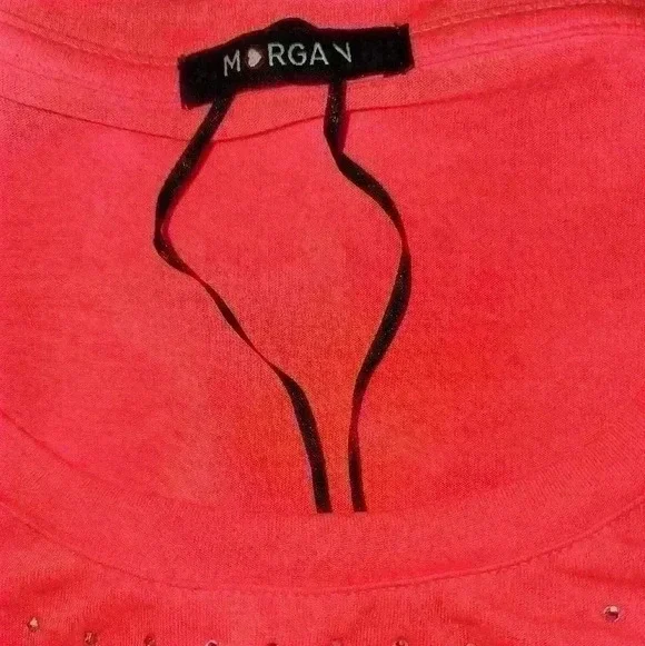 - NWOT MORGAN RHINESTONE TOP - Picture 3 of 3